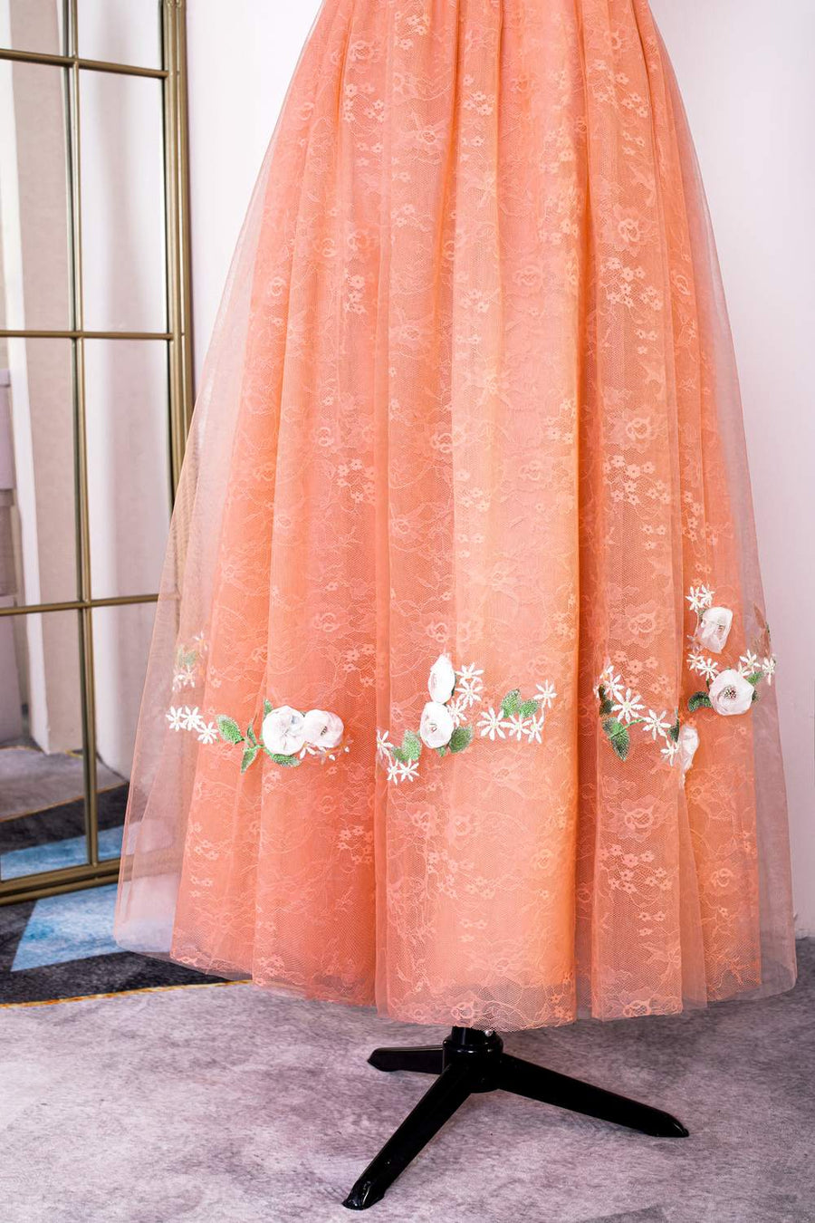 Orange Flower Straps Embroidery A-line Knee-Length Prom Dress | Joyofdress Orange Flower Straps Embroidery A-line Knee-Length Prom Dress | Joyofdress