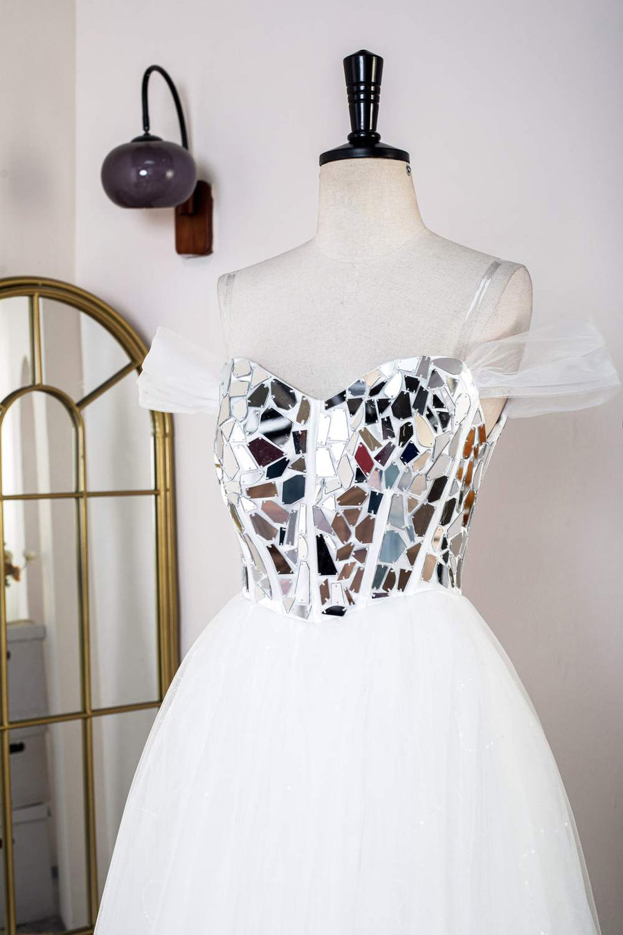 White Mirror-Cut Sequined Top A-line Tulle Long Prom Dress