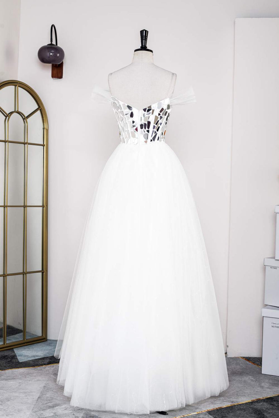 White Mirror-Cut Sequined Top A-line Tulle Long Prom Dress