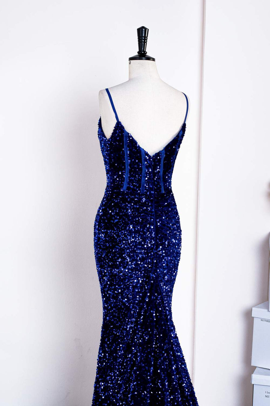 Royal Blue Mermaid Spaghetti Straps Sequins Long Prom Dress