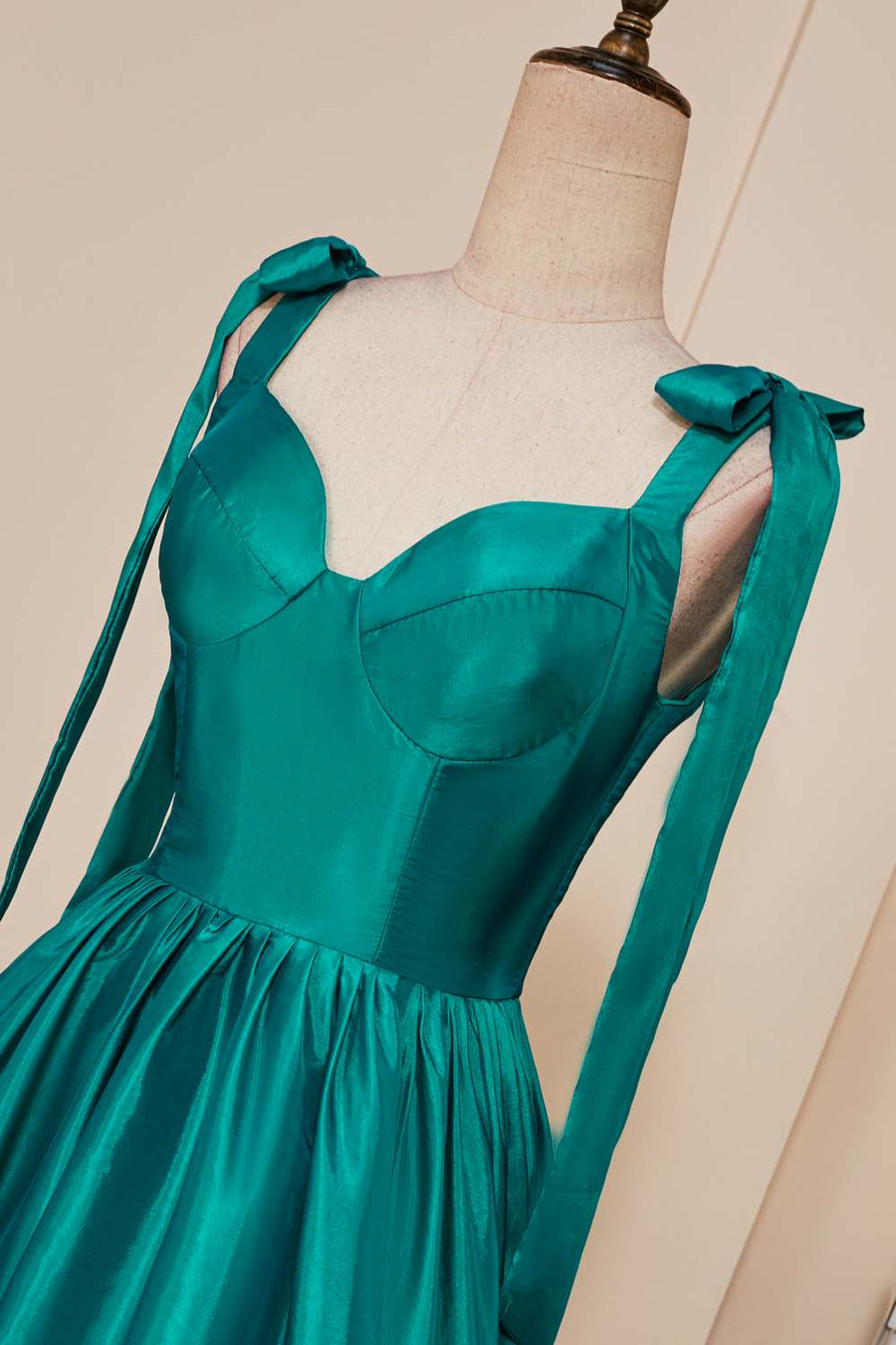 Hunter Green A-line Bow Tie Straps Ruffled Satin Homecoming Dress