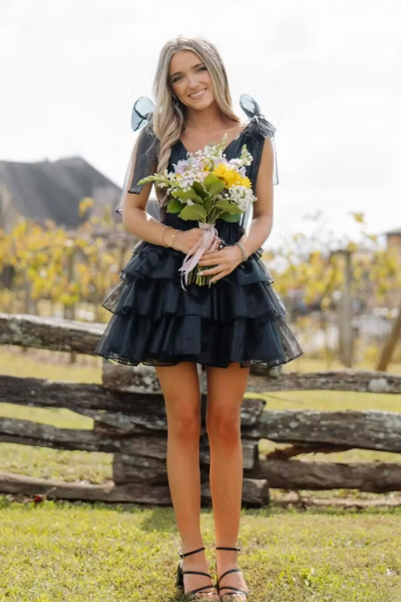 Low V-Neck Straps Backless Tulle A-Line Tiered Homecoming Dress