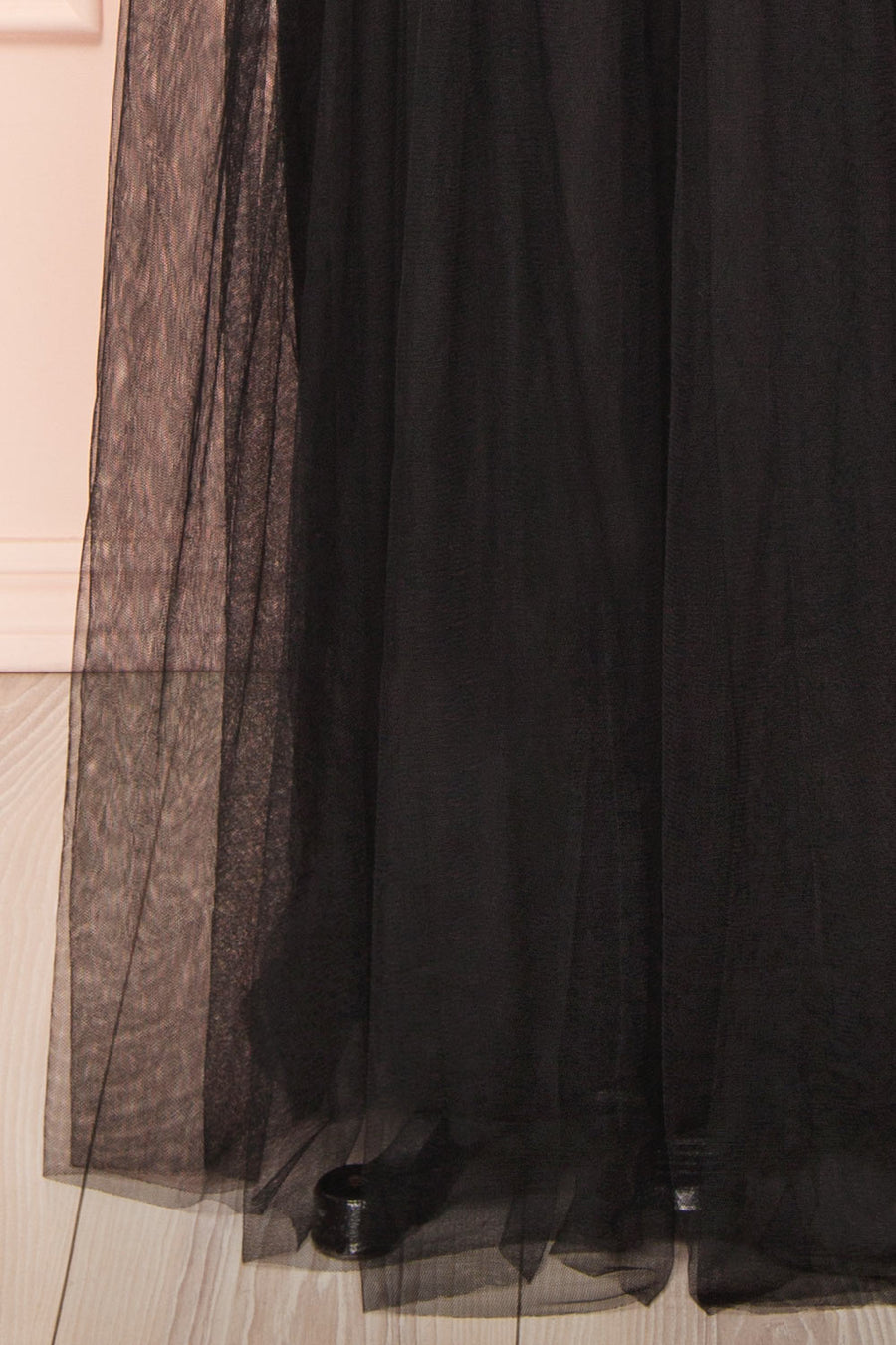 Black Plunging V Neck Crossed Back A-line Tulle Long Prom Dress