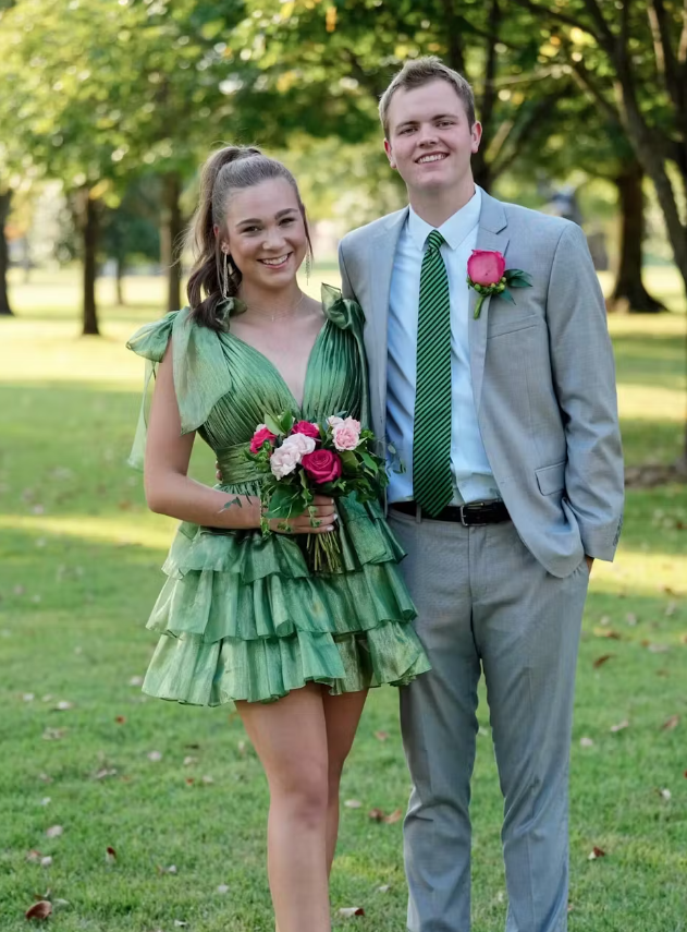 Low V-Neck Straps Backless Tulle A-Line Tiered Homecoming Dress