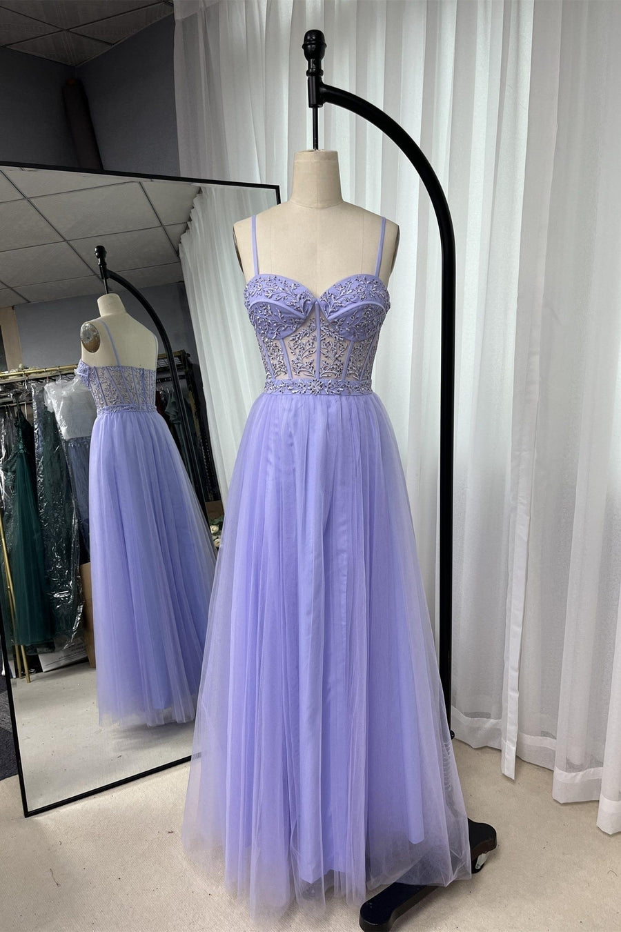 Lavender Straps Appliques A-line Tulle Long Prom Dress