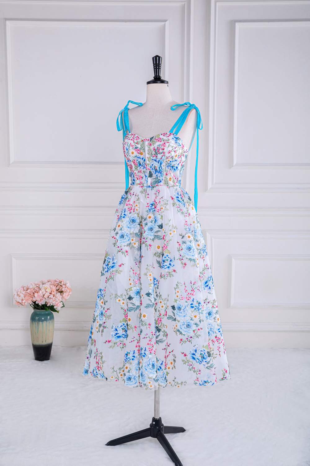 eyelet red dress RAILS MOIRA EYELET DRESS – Indigo main image 1