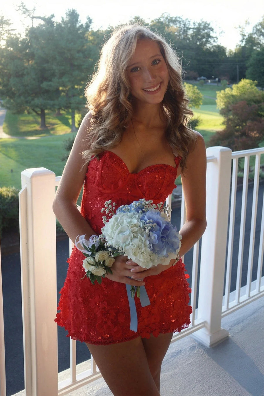 Sweetheart Sleeveless Floral Lace A-Line Mini Party Homecoming Dress