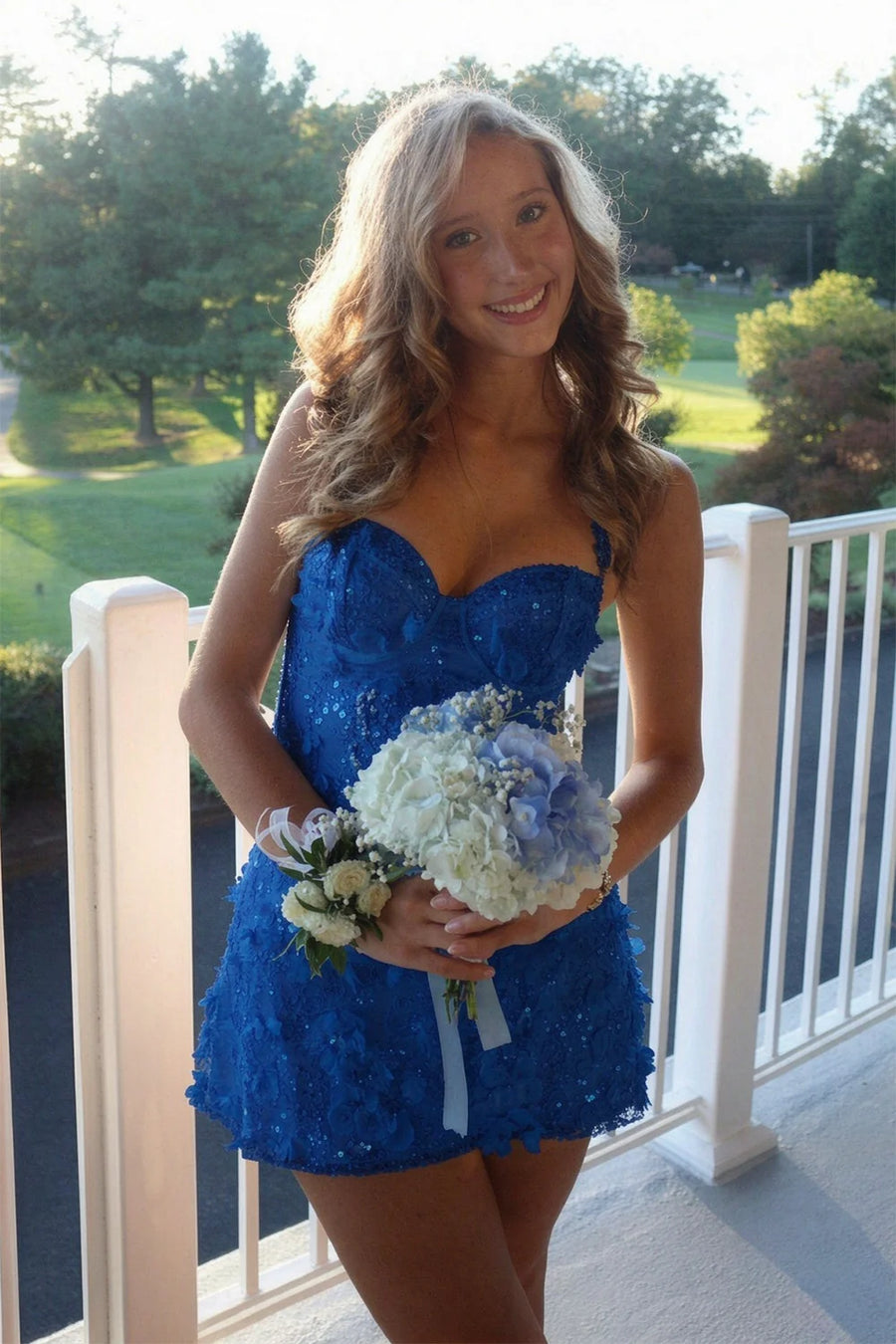 Sweetheart Sleeveless Floral Lace A-Line Mini Party Homecoming Dress