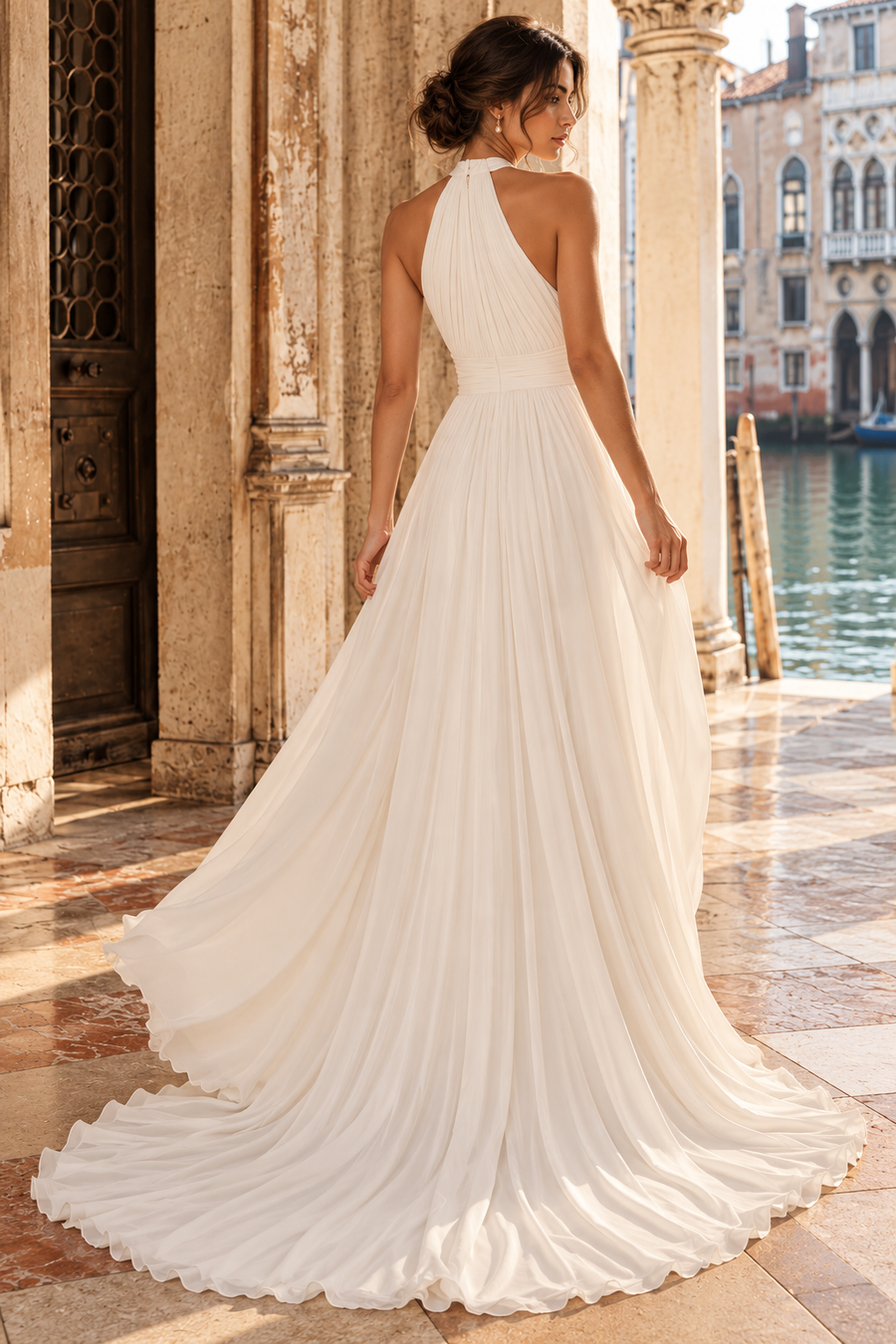 Simple Chiffon A-Line Round Sleeveless Empire Pleated Wedding Dress