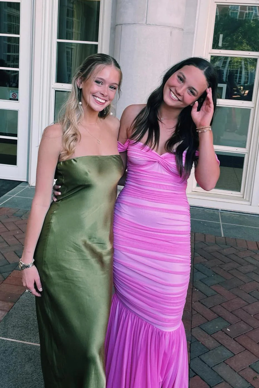 Off-Shoulder Sweetheart Fitted Chiffon Long Party Prom Dress