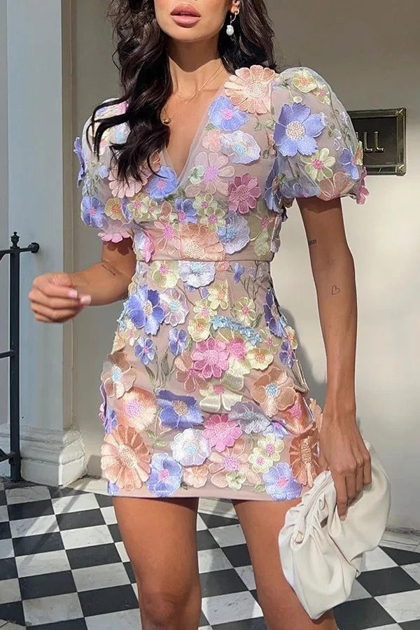 3D Florals V-Neck Short Sleeves Empire Mini Party Homecoming Dress
