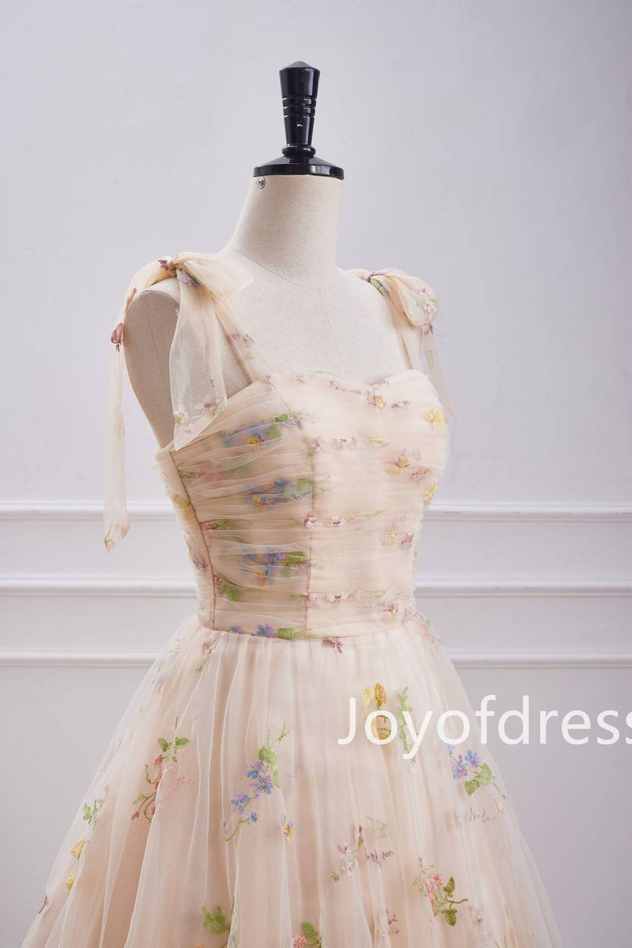 Champagne Floral Embroidered A-Line Short Homecoming Dress Champagne / US 2