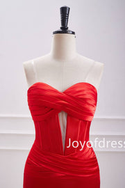 Sweetheart Red Keyhole Ruched Bodycon Homecoming Dress