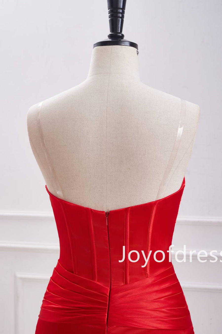 Sweetheart Red Keyhole Ruched Bodycon Homecoming Dress