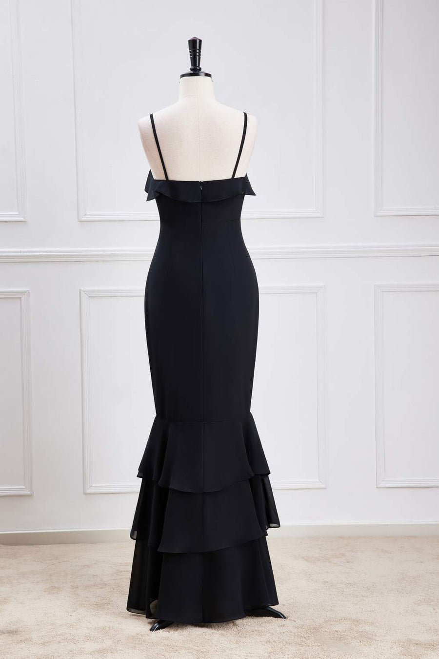 Black Spaghetti Straps Mermaid Ruffled Layers Long Bridesmaid Dress
