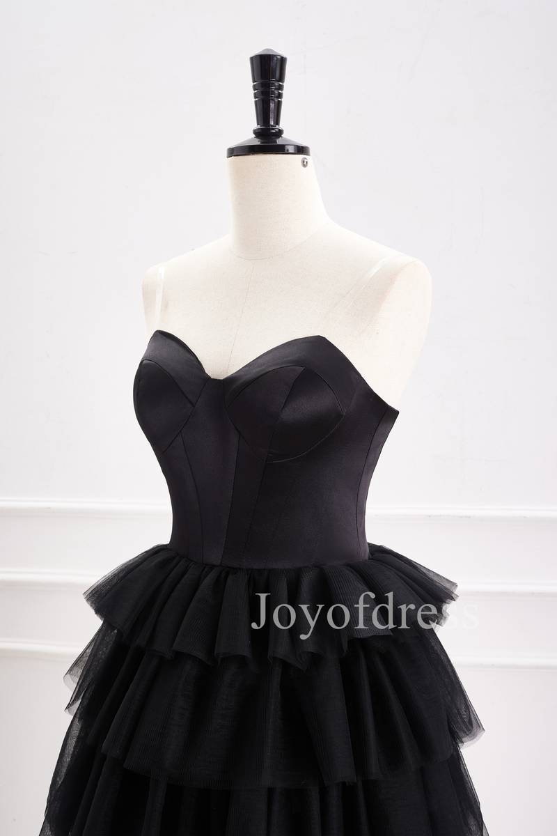 Sweetheart Black Corset Tiered A-Line Short Homecoming Dress