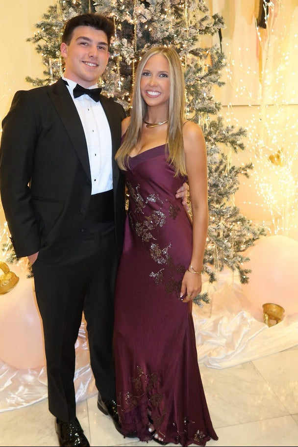 Chic V-Neck Spaghetti Straps Appliques Prom Party Dress