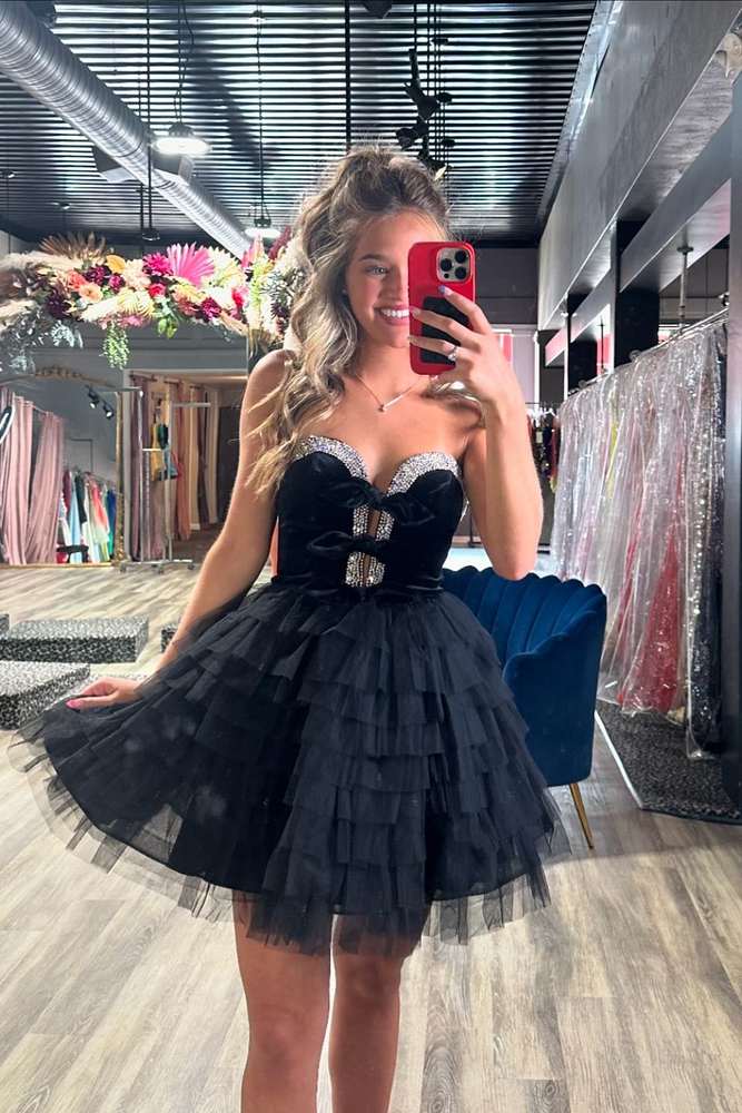 Black Sweetheart Off-the-shoulder Sequins Tulle Mini Homecoming Dress