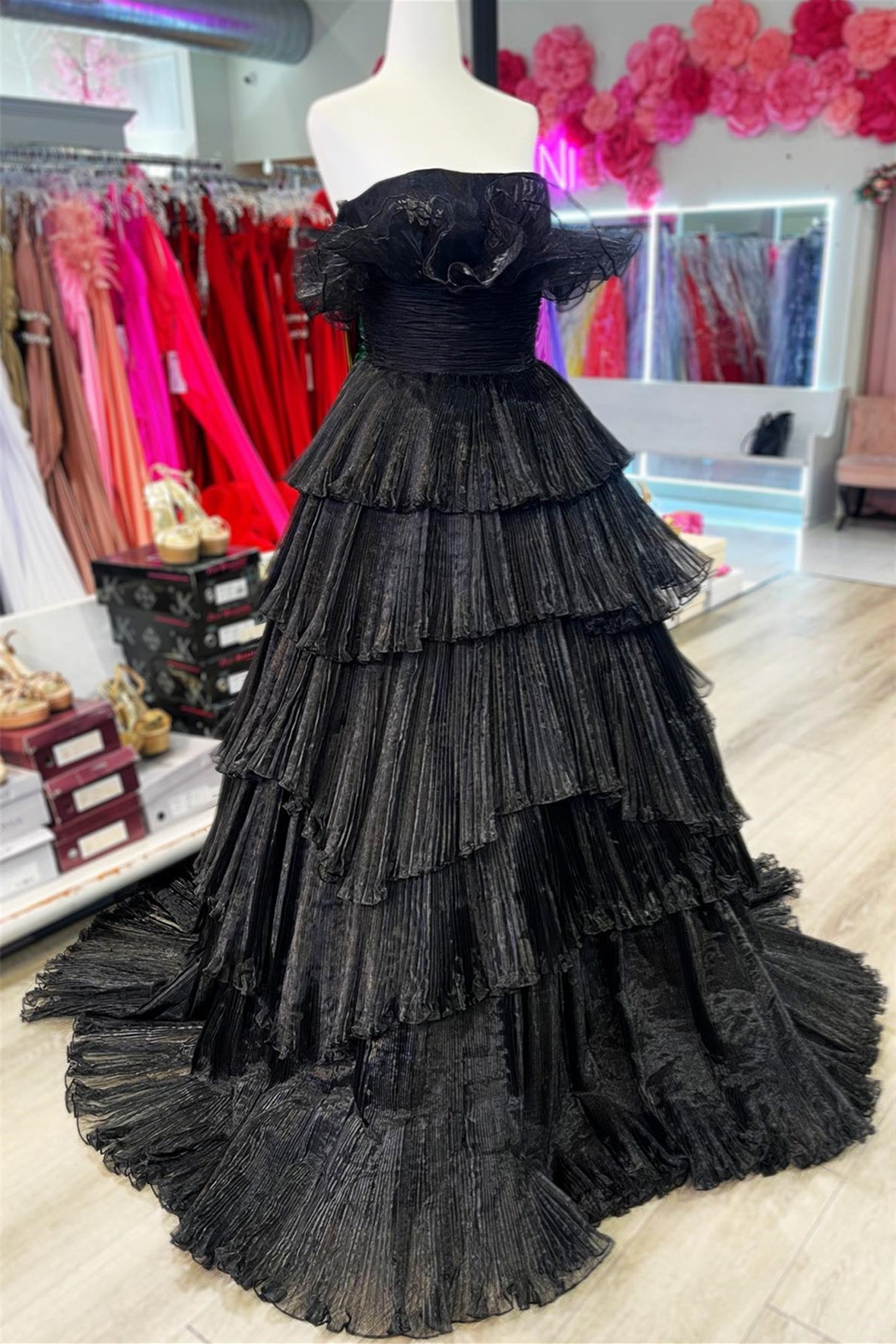 Black Strapless Ruffled Layers Tulle Long Prom Dress