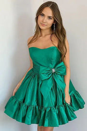 Strapless Black Ruffle Short Dress with Bow Homecoming Dress