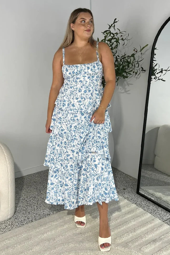 A-Line Empire Sleeveless Floral Appliques Tiered Party Prom Dress