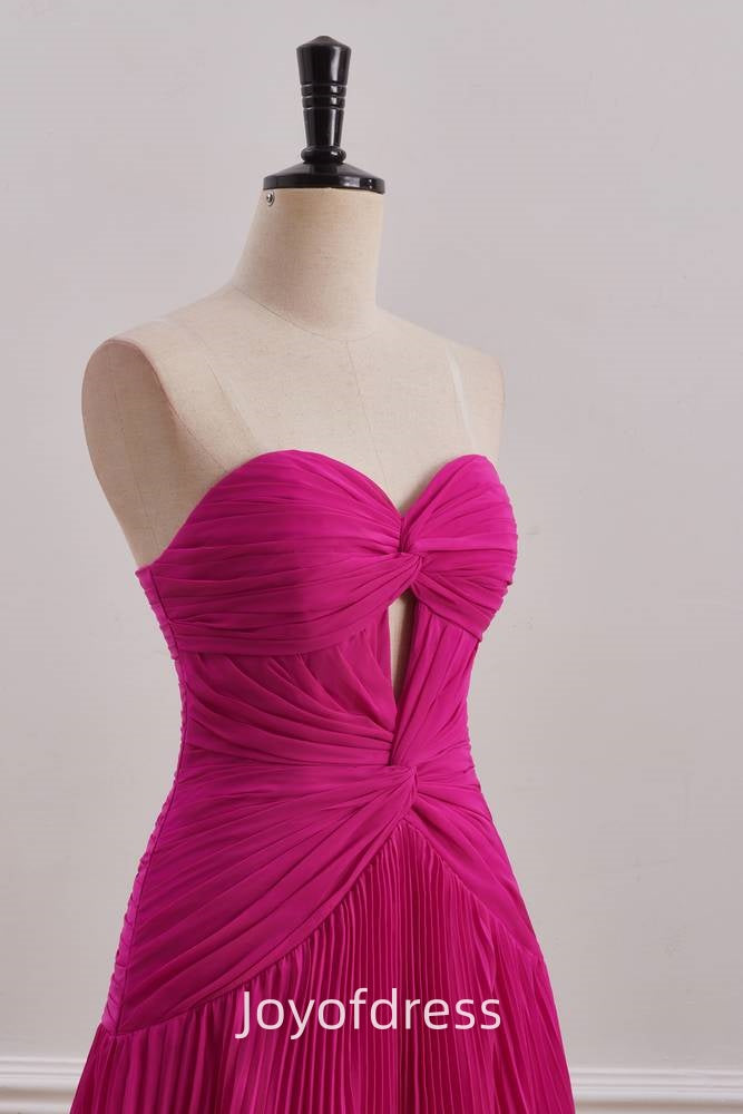A-Line Sweetheart Strapless Pleated Homecoming Dress