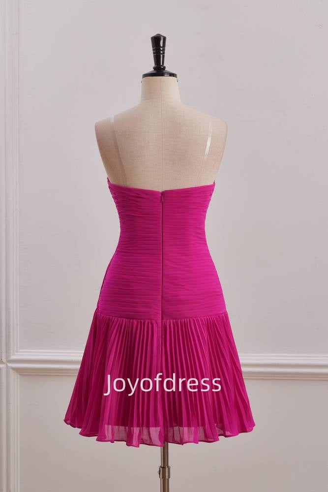 A-Line Sweetheart Strapless Pleated Homecoming Dress