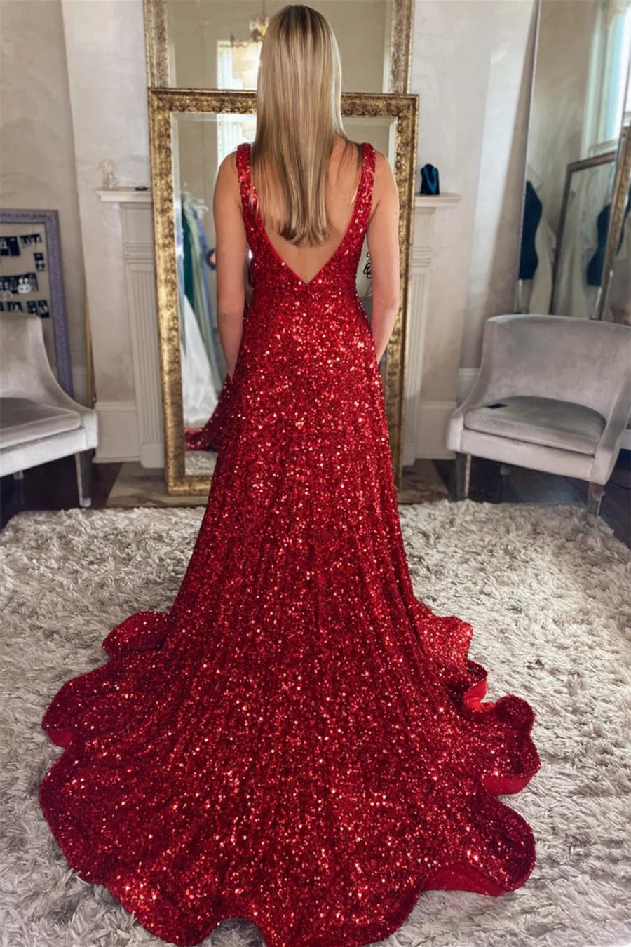 A-Line V-Neck Sleeveless Sequins Prom Dress With Pockets