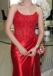 Bateau Strapless Lace Appliques Satin Party Prom Dress