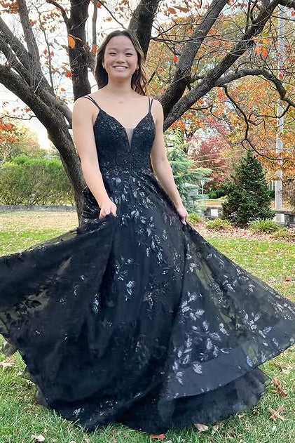 Black V-Neck Sleeveless Lace Appliques Party Prom Dress