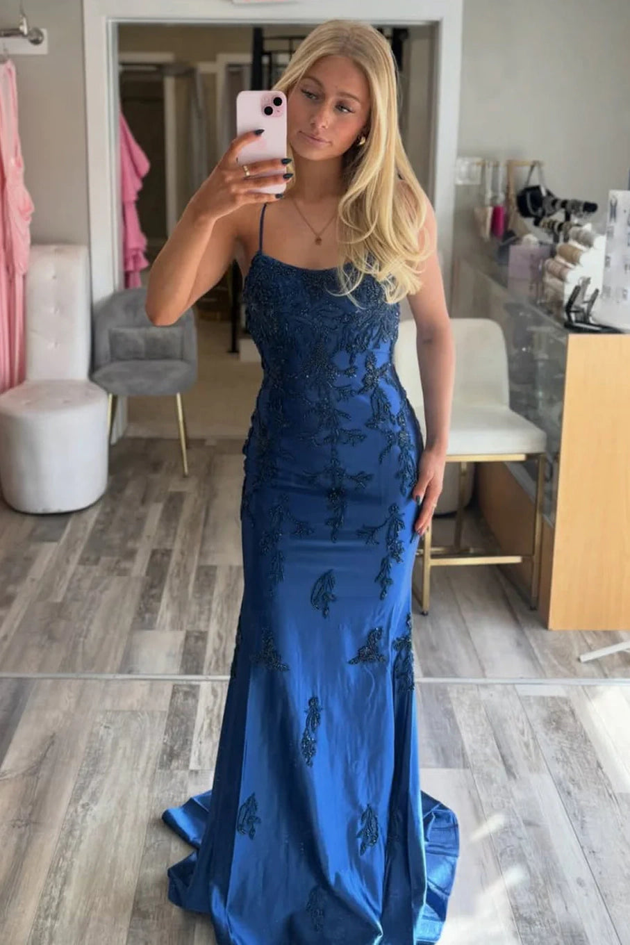 Boat Sleeveless Lace Appliques Satin Mermaid Party Prom Dress