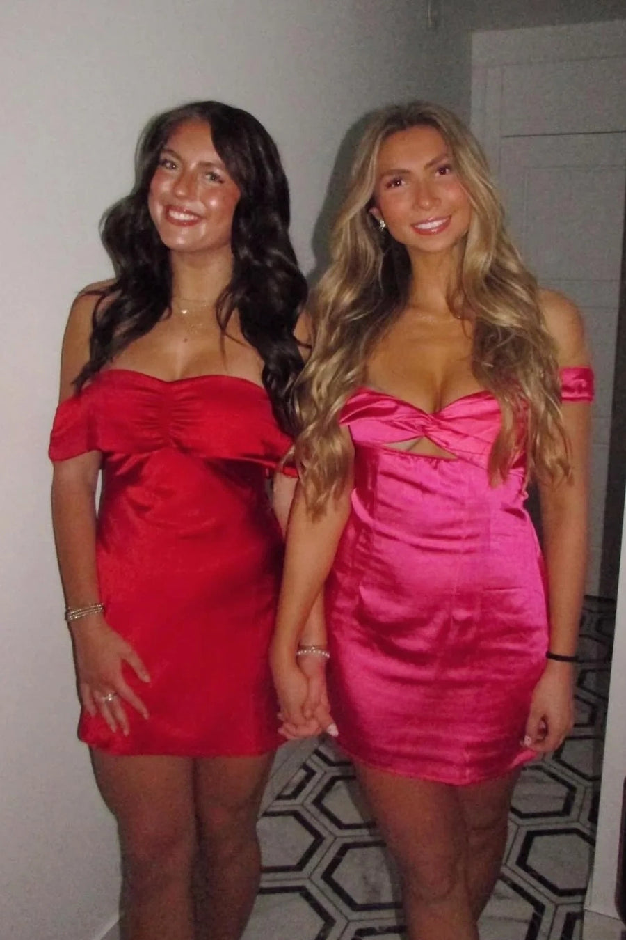 Casual Satin Off-Shoulder Mini Homecoming Party Dress