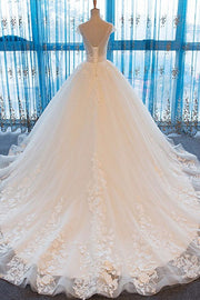 Chic A-Line Cap Sleeves Appliques Tulle Wedding Dress