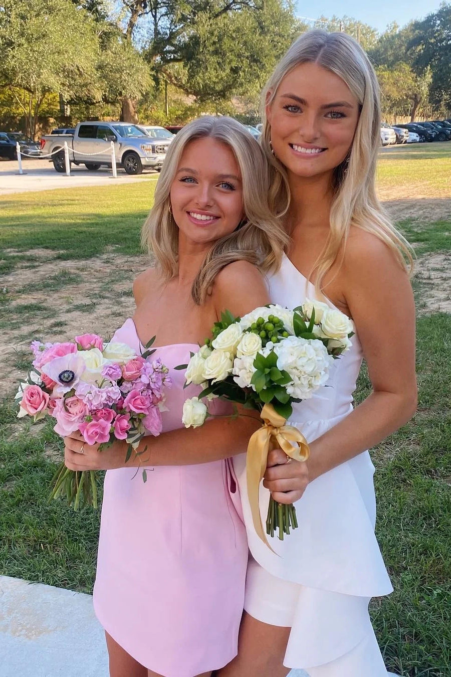 Chic Pink Satin Fitted Sweetheart Strapless Homecoming Dress With Bow