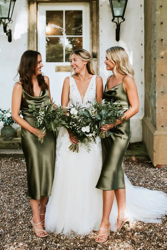 Chic Satin Fitted Spaghetti Straps Midi Bridesmaid Dress