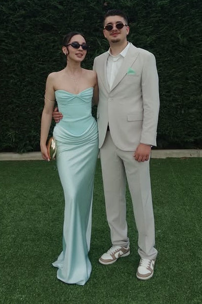 Chic Satin Fitted Sweetheart Strapless Maxi Party Prom Dress