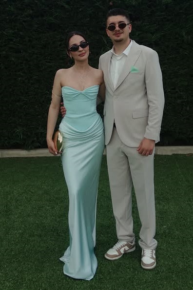 Chic Satin Fitted Sweetheart Strapless Maxi Party Prom Dress