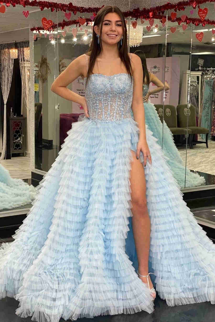 Chic Spaghetti Straps Tiered Tulle Empire A-Line Prom Dress