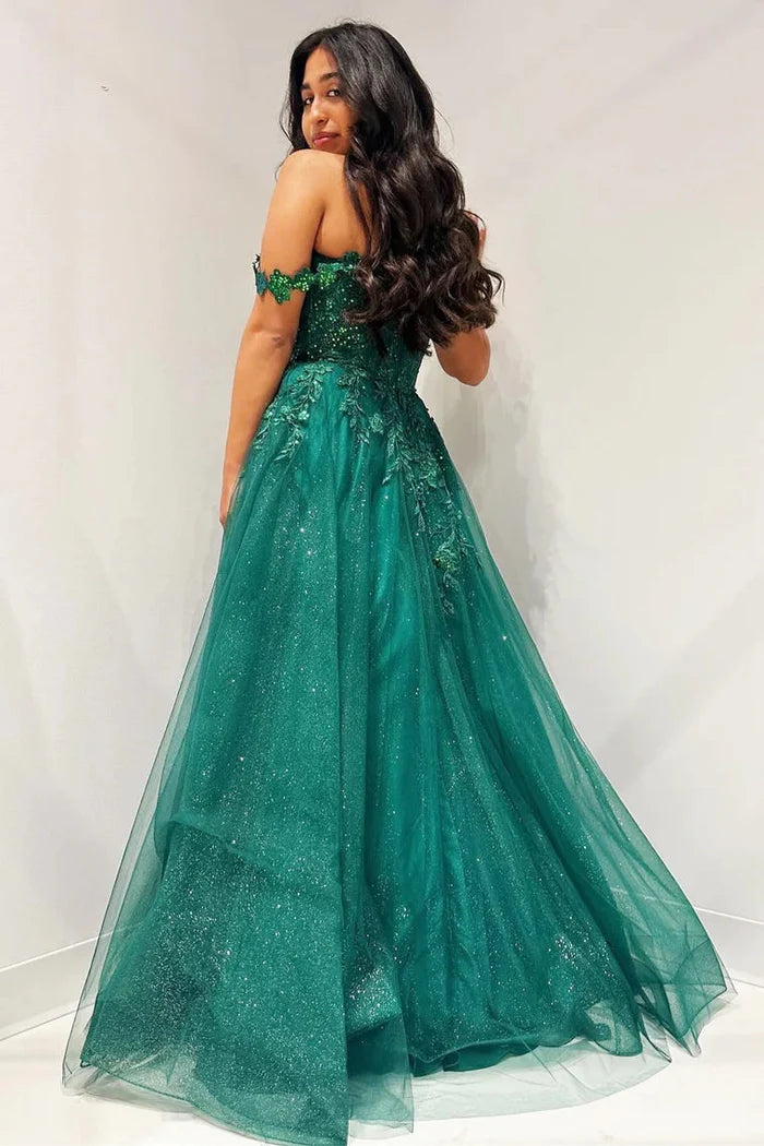 Chic Tulle A-Line Sweetheart Off-Shoulder Appliques Prom Dress