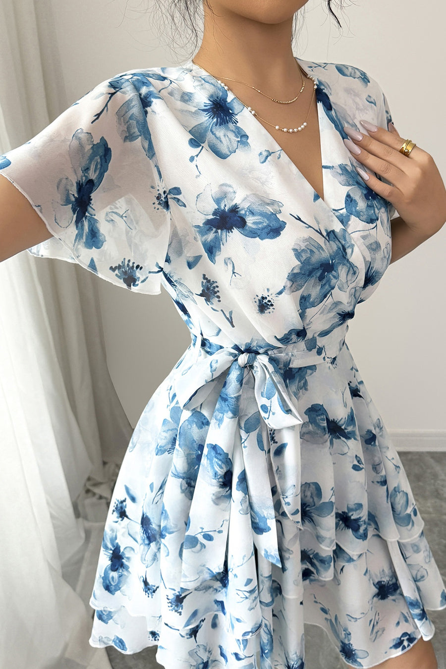 Chiffon A-Line V-Neck Short Sleeves Floral Mini Party Holiday Dress