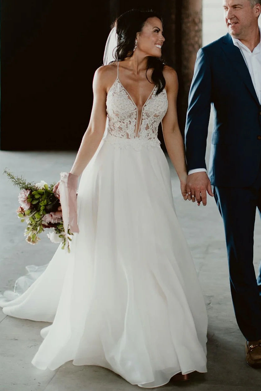 Chiffon A-Line V-Neck Spaghetti Straps Empire Wedding Dress Ivory / US 10 Chiffon A-Line V-Neck Spaghetti Straps Empire Wedding Dress Ivory / US 10