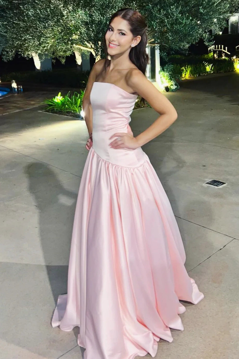 Classic Pink Satin A-Line Strapless Maxi Party Prom Dress