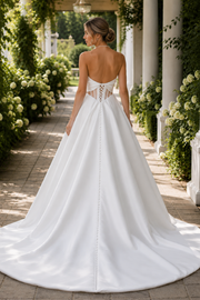 Classic Sweetheart Strapless High-Low Satin Wedding Dress