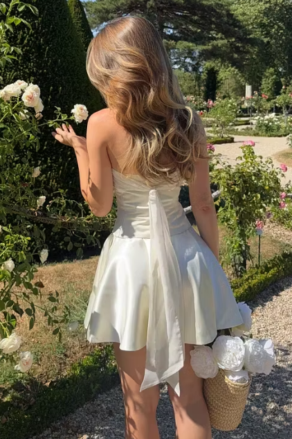 Cute A-Line Satin Halter Sleeveless Pleated Short Party Homecoming Dress