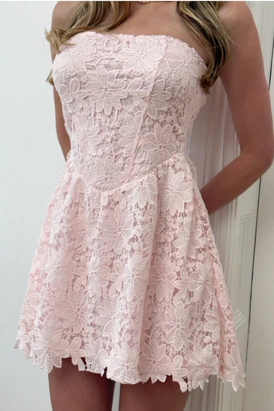 Cute Strapless Lace A-Line Empire Mini Homecoming Dress