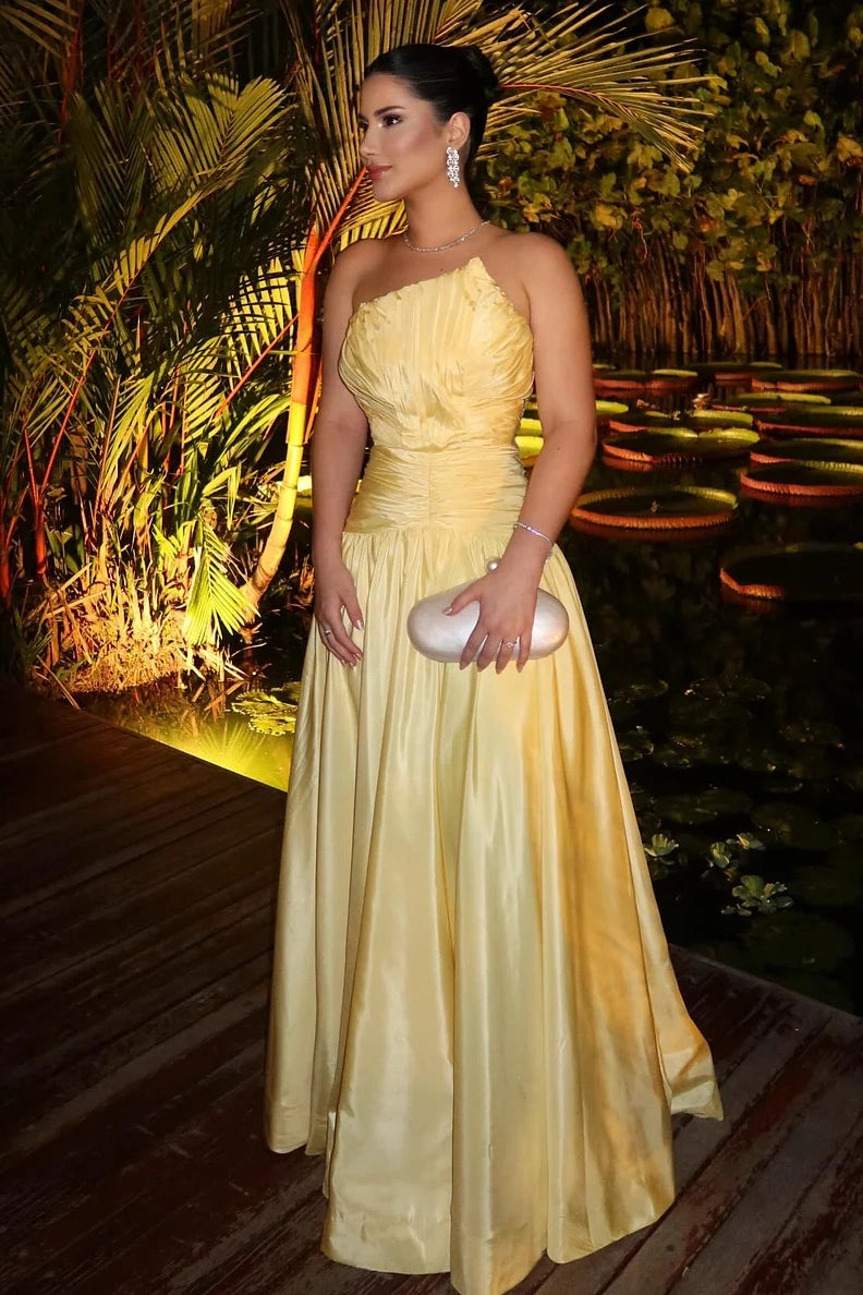 Elegant Satin A-Line Strapless Empire Pleated Party Prom Dress