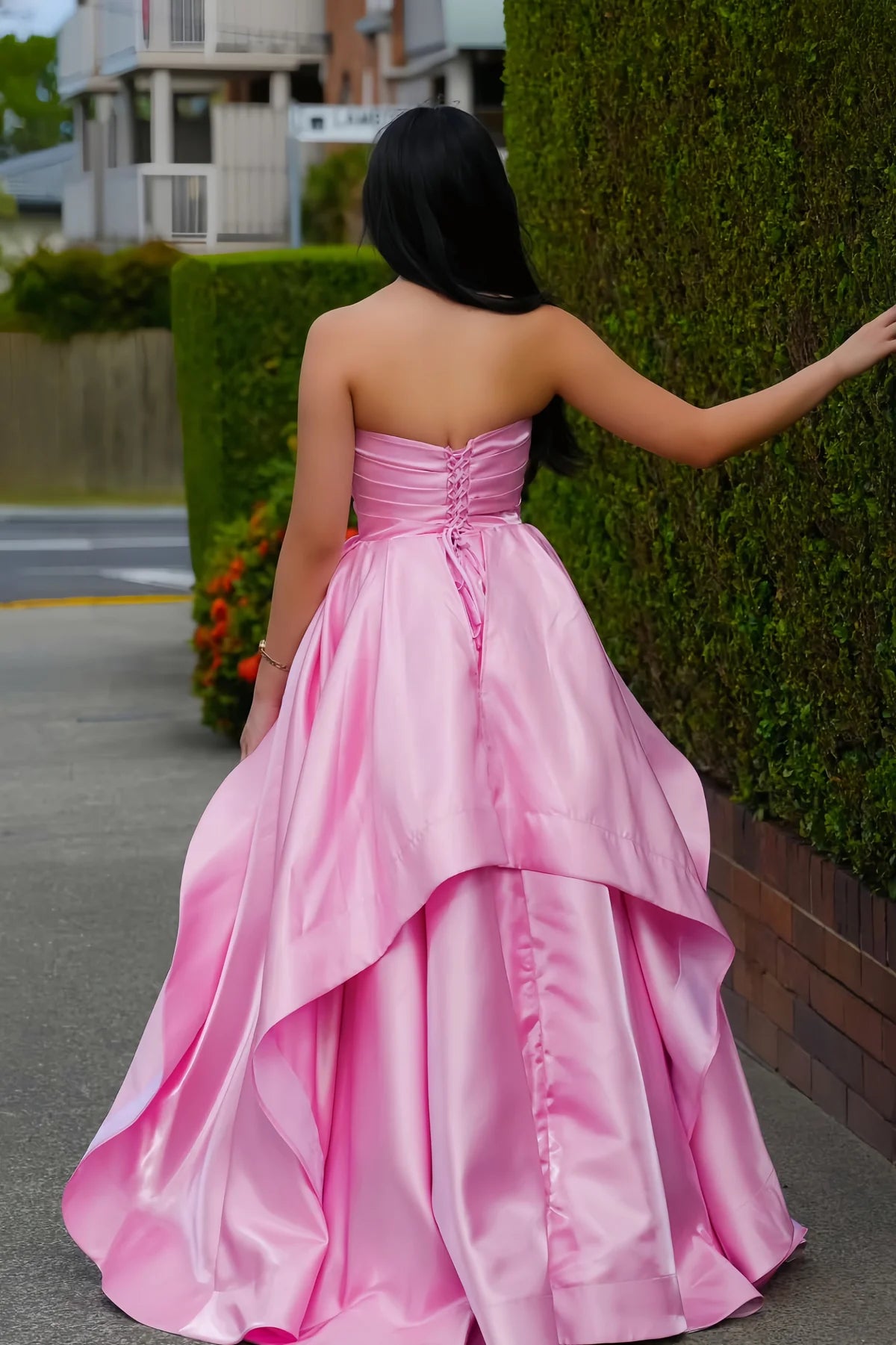 Elegant Satin A-Line Strapless Pleated Empire Party Prom Dress