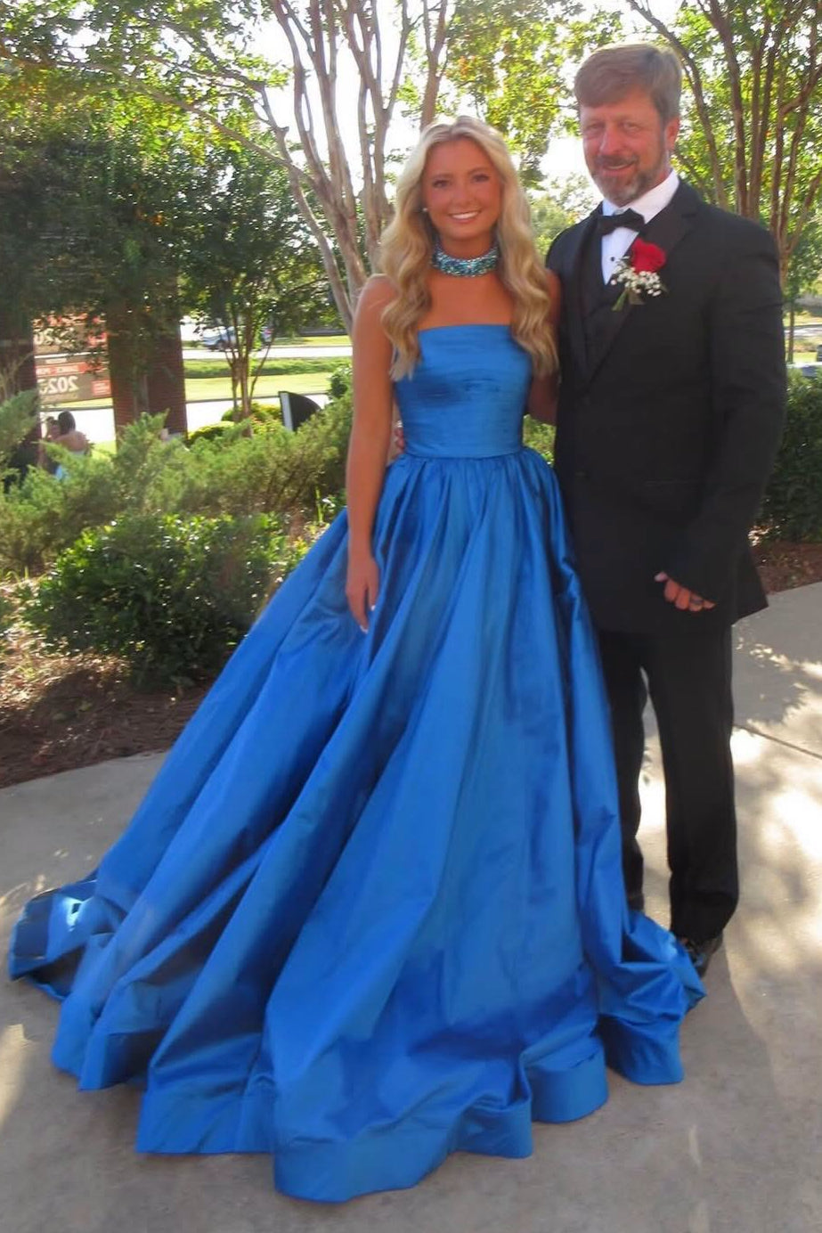 Elegant Strapless Satin A-Line Empire Party Prom Dress With Train