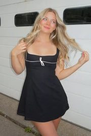 Fashion Square Straps A-Line Mini Satin Party Homecoming Dress