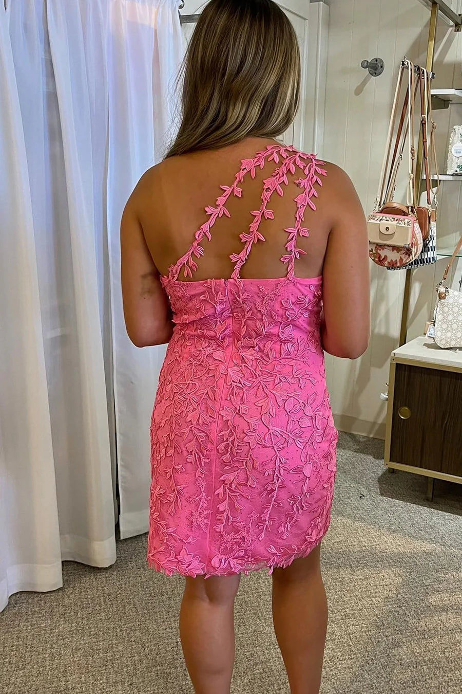 Fitted One Shoulder Sleeveless Lace Party Homecoming Party Dress